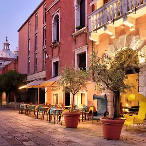 Ca' Pisani Venice
