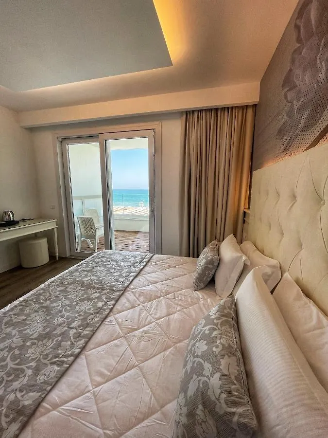 Park Hotel Cellini Lido di Jesolo 4*,